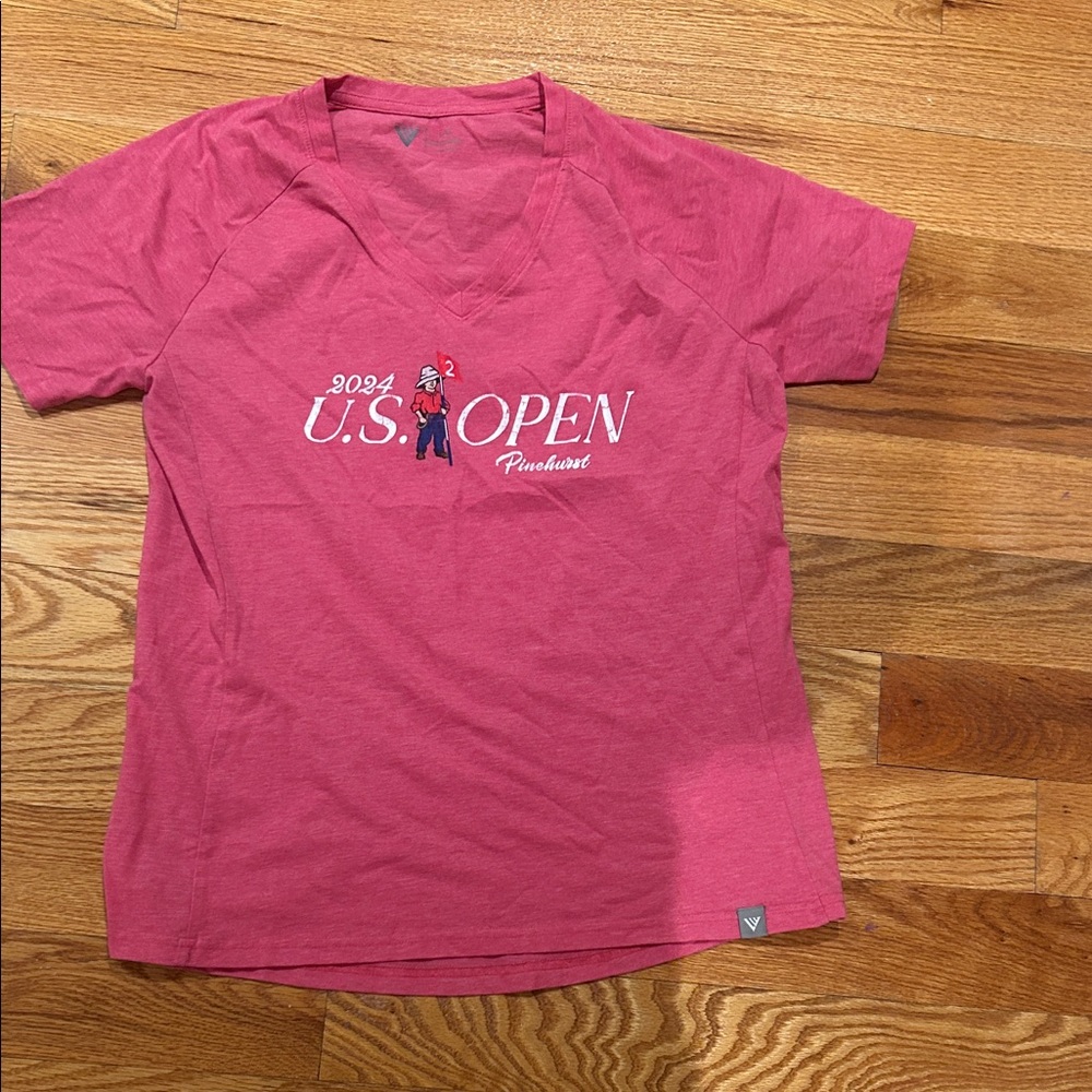 Level wear us open golf  Pink T-Shirt